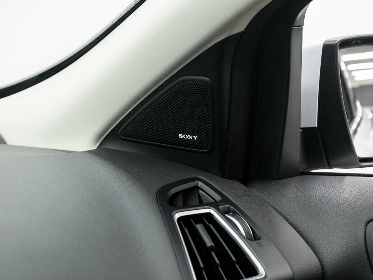 Купить Ford Kuga с пробегом. Фото: #24