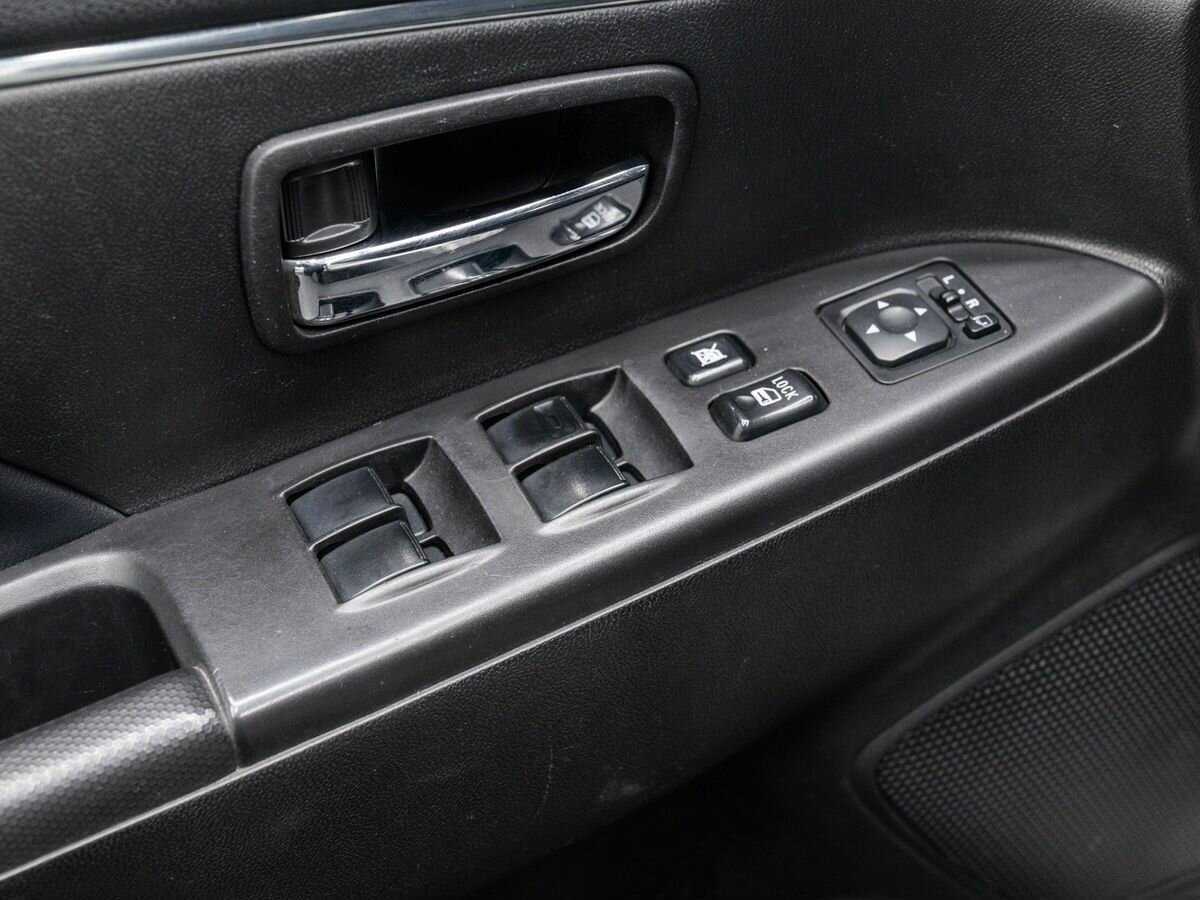 Продажа Б/У Митсубиши АС-Икс. Фото: #14