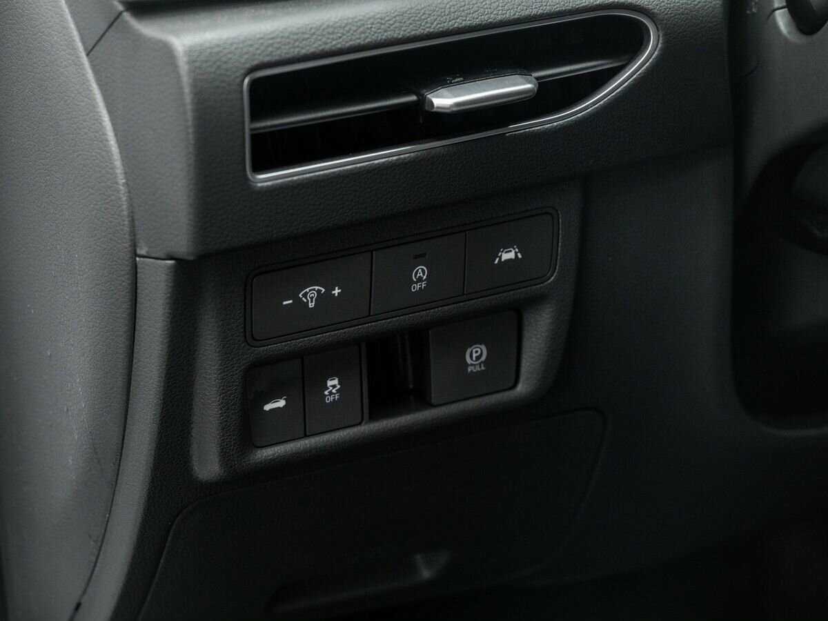 Купить Hyundai Sonata с пробегом. Фото: #17