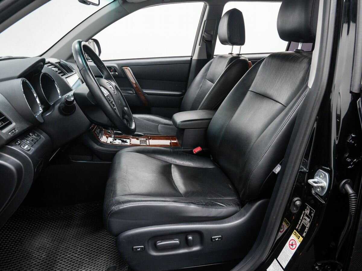 Купить Toyota Highlander с пробегом. Фото: #14