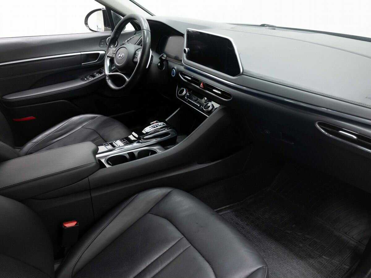 Купить Hyundai Sonata с пробегом. Фото: #12