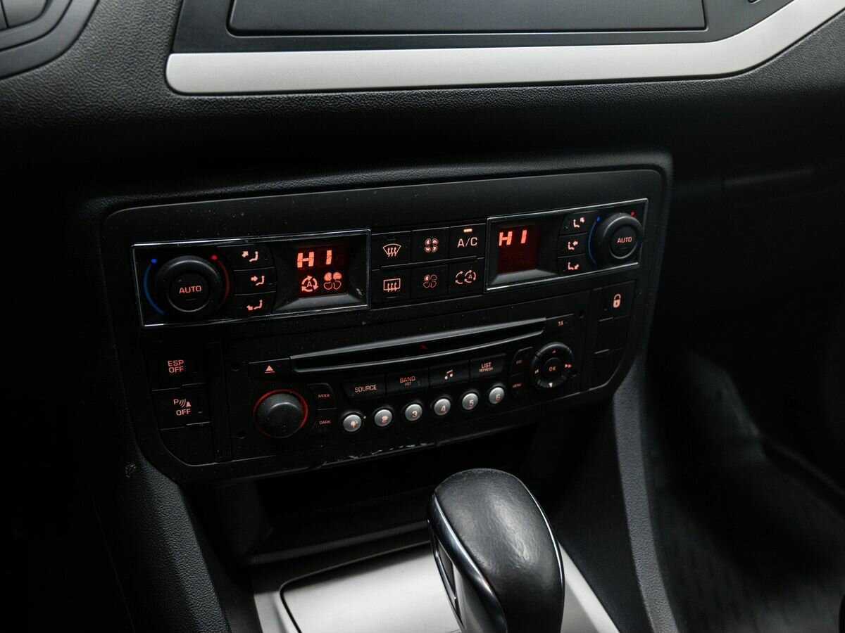 Купить Citroen C5 с пробегом. Фото: #18