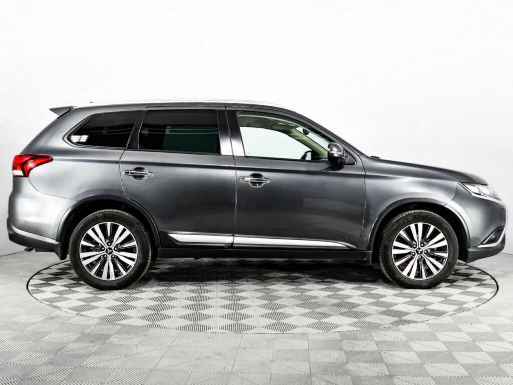 Купить Mitsubishi Outlander с пробегом. Фото: #3