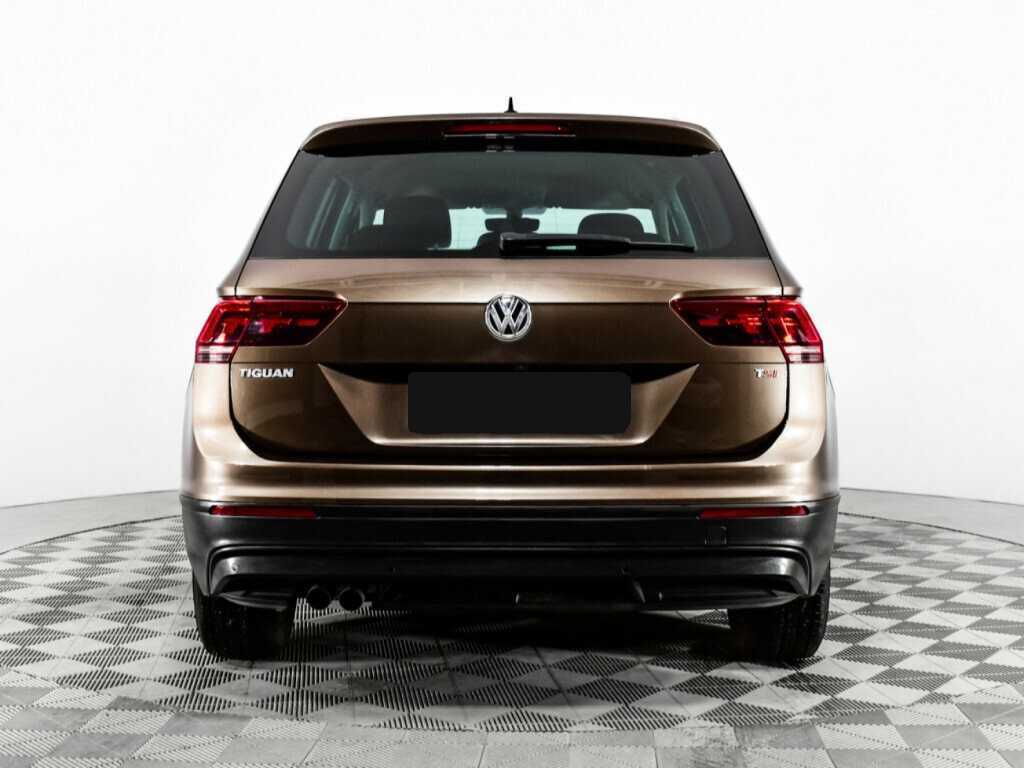 Купить Volkswagen Tiguan с пробегом. Фото: #5