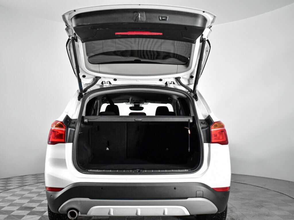 Купить BMW X1 с пробегом. Фото: #16