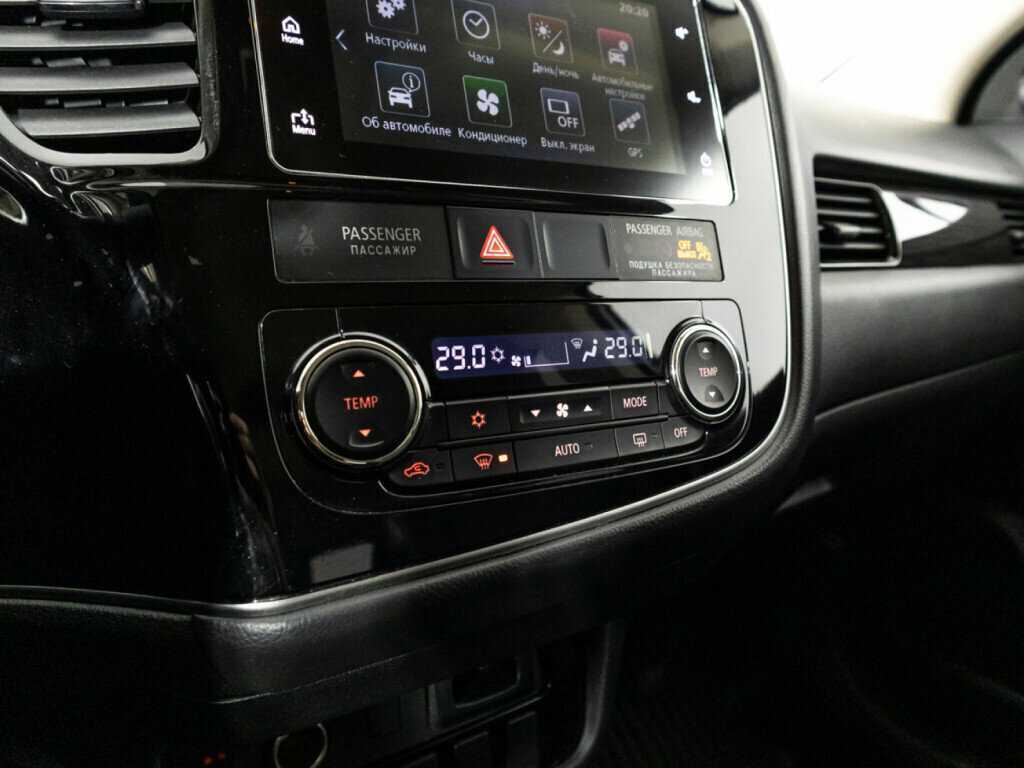 Купить Mitsubishi Outlander с пробегом. Фото: #16