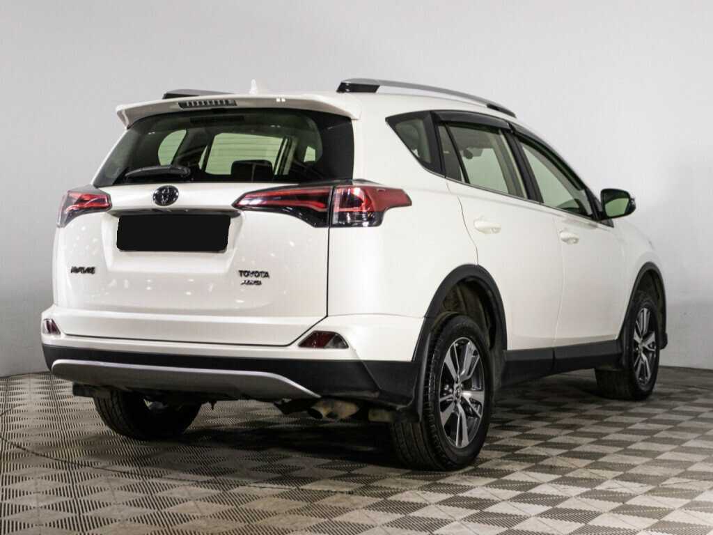 Купить Toyota RAV4 с пробегом. Фото: #4