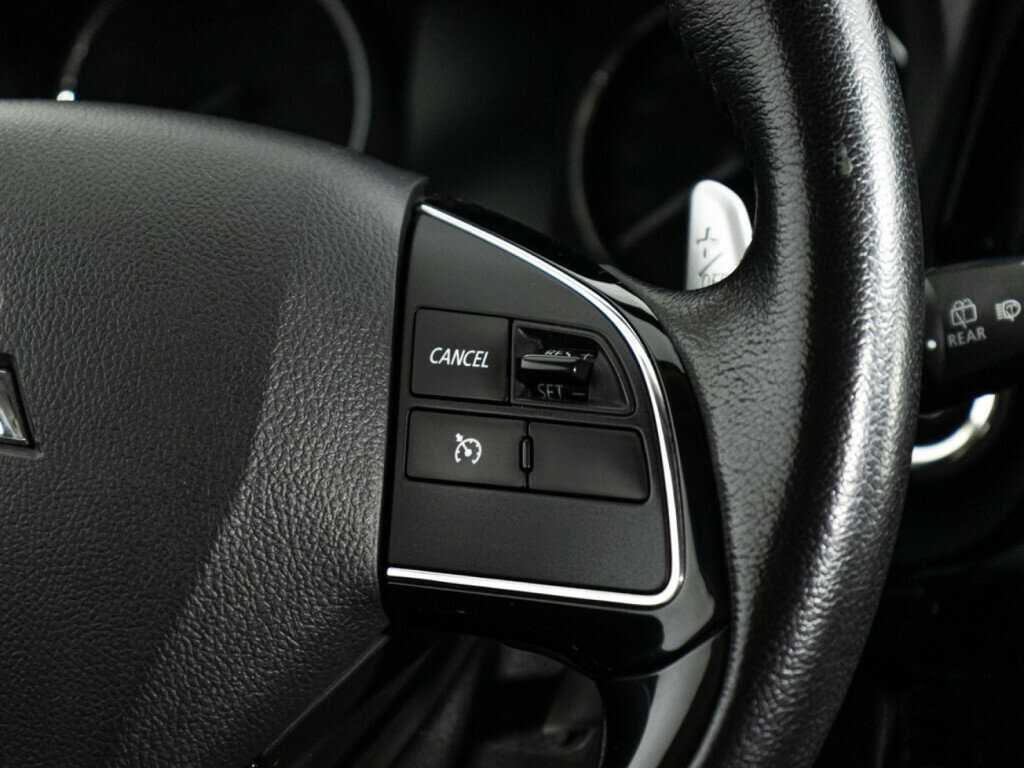 Купить Mitsubishi Outlander с пробегом. Фото: #20