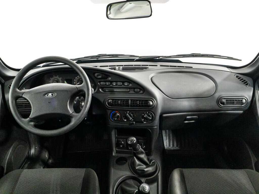 Купить Lada (ВАЗ) Niva с пробегом. Фото: #12