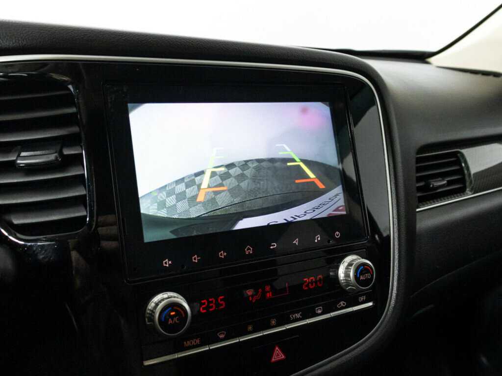 Купить Mitsubishi Outlander с пробегом. Фото: #16