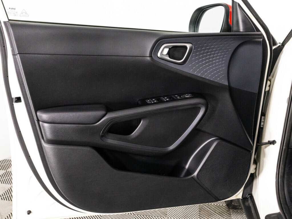 Купить Kia Soul с пробегом. Фото: #21