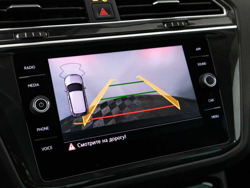 Купить Volkswagen Tiguan с пробегом. Фото: #16