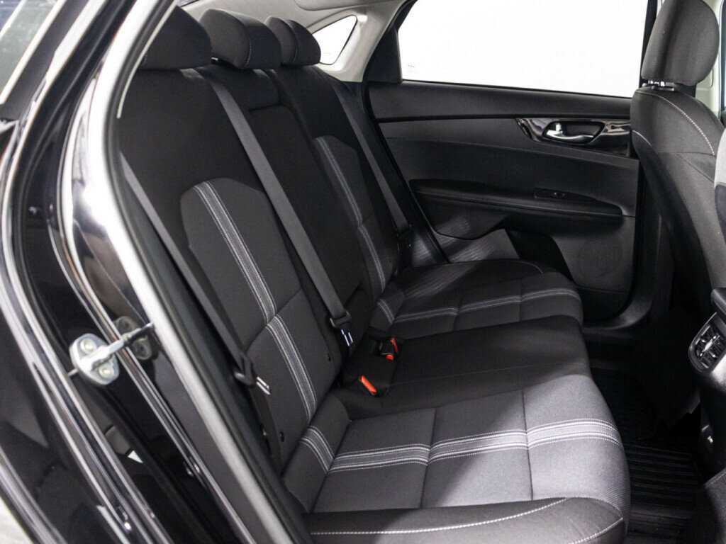 Купить Kia Cerato с пробегом. Фото: #23