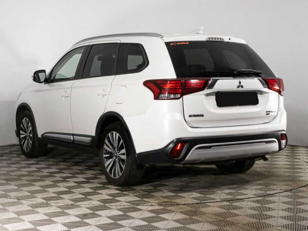 Купить Mitsubishi Outlander с пробегом. Фото: #6