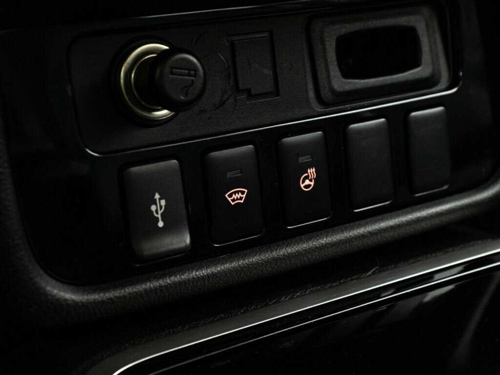 Купить Mitsubishi Outlander с пробегом. Фото: #18