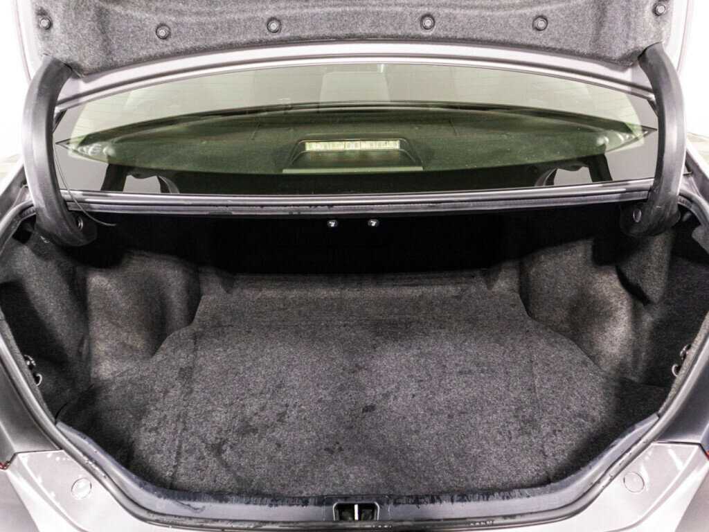Купить Toyota Camry с пробегом. Фото: #14
