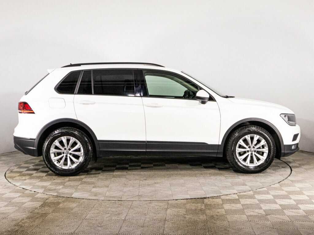 Купить Volkswagen Tiguan с пробегом. Фото: #3
