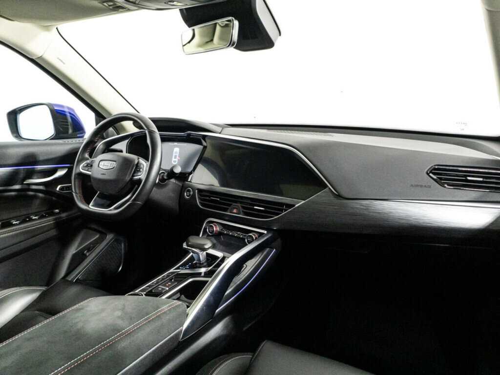 Купить Geely Tugella с пробегом. Фото: #8