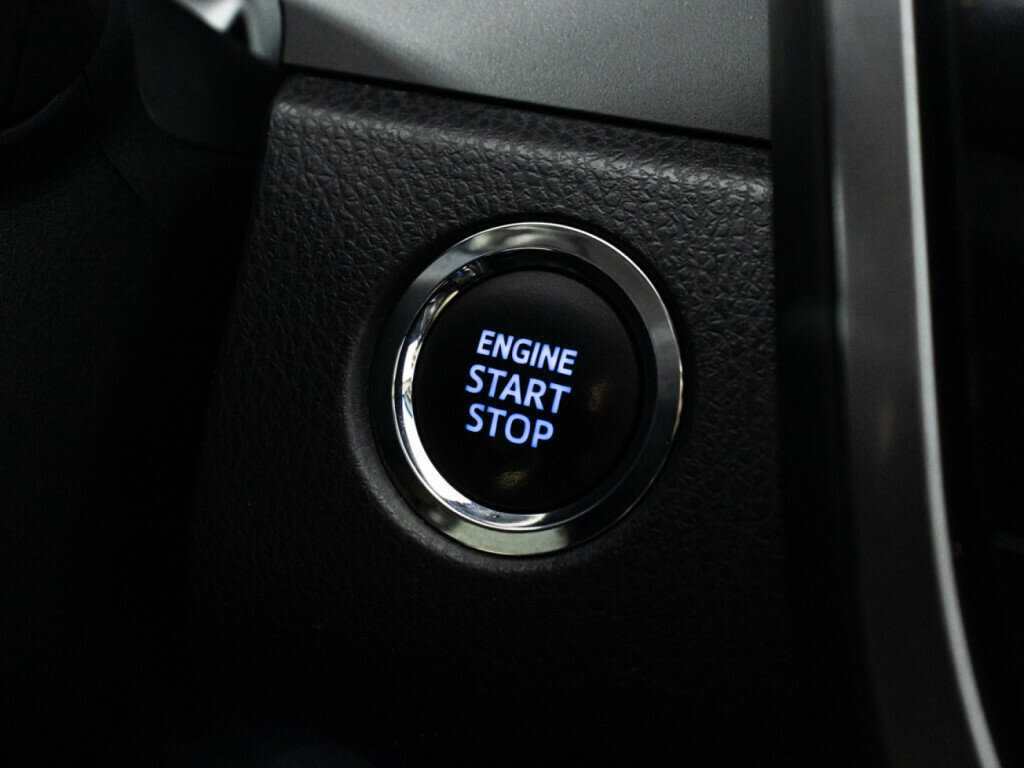 Купить Toyota Camry с пробегом. Фото: #16