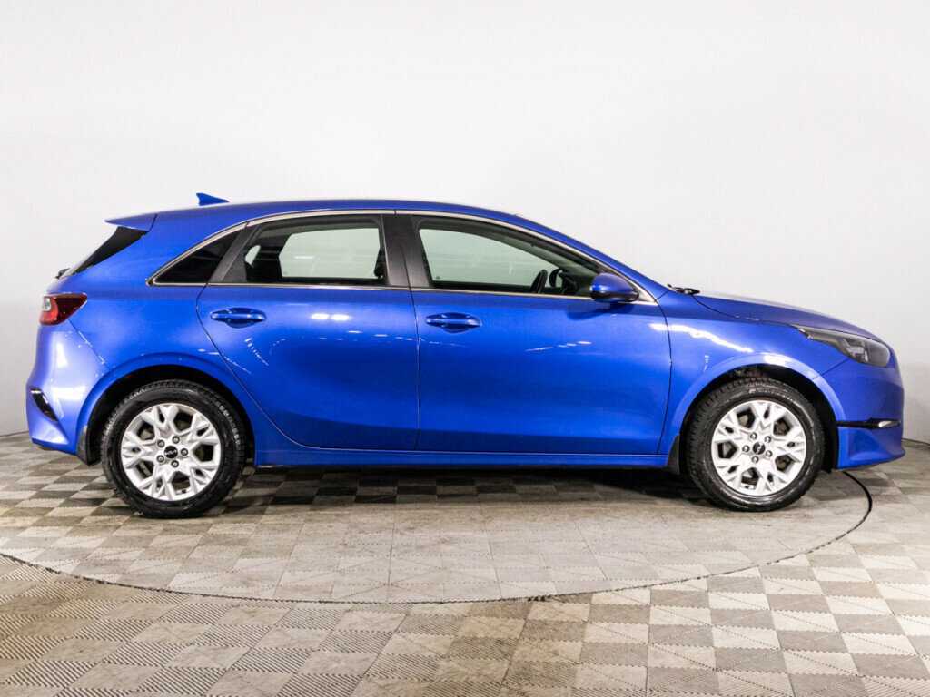Купить Kia Ceed с пробегом. Фото: #3