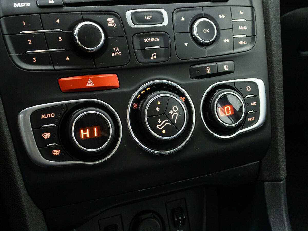 Купить Citroen C4 с пробегом. Фото: #14