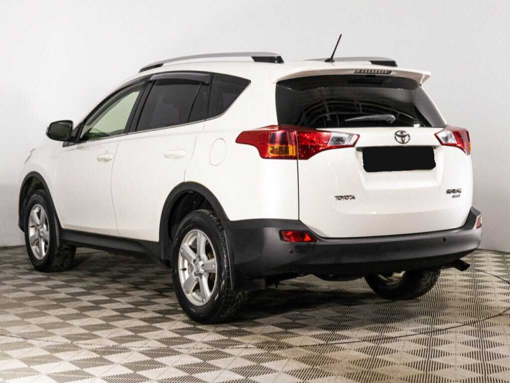 Купить Toyota RAV4 с пробегом. Фото: #5