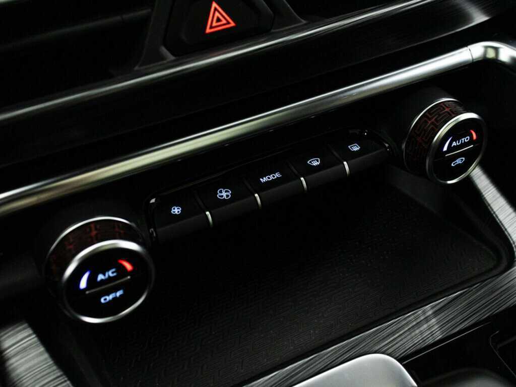 Купить Geely Tugella с пробегом. Фото: #16