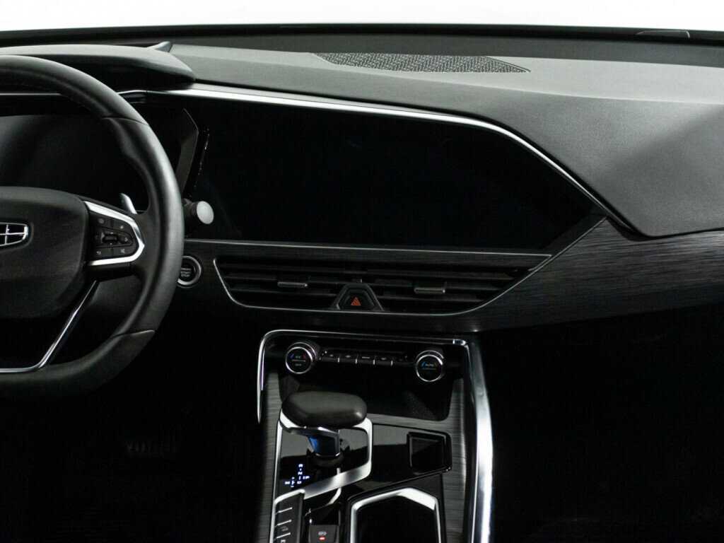 Купить Geely Tugella с пробегом. Фото: #13