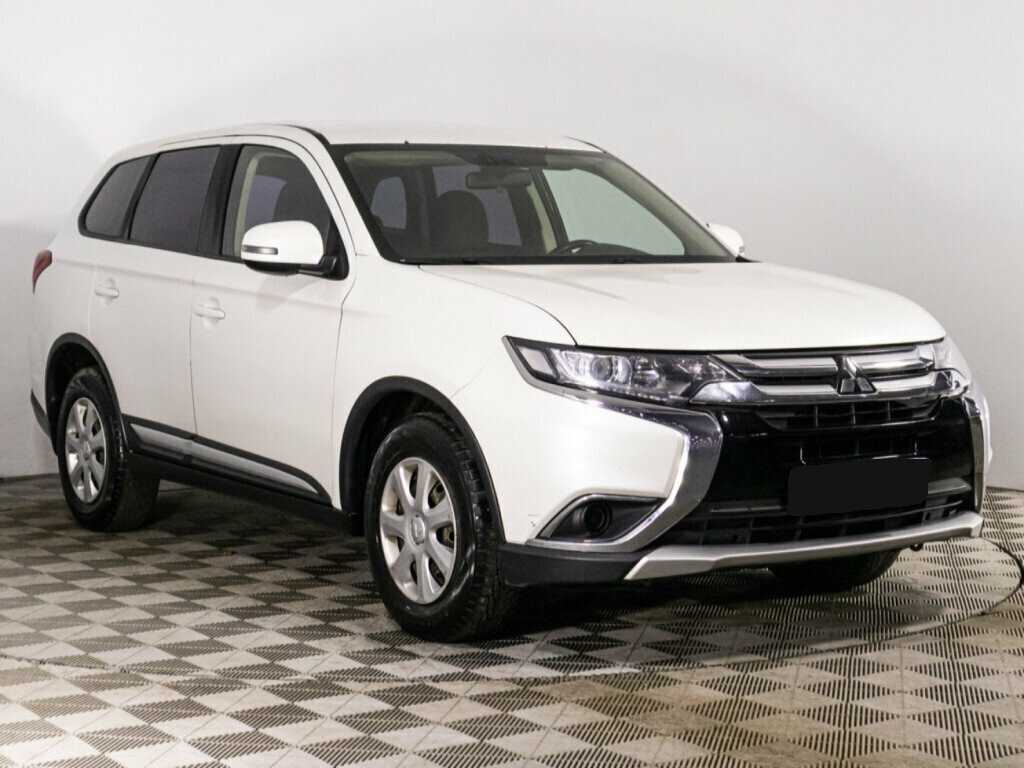 Купить Mitsubishi Outlander с пробегом. Фото: #2