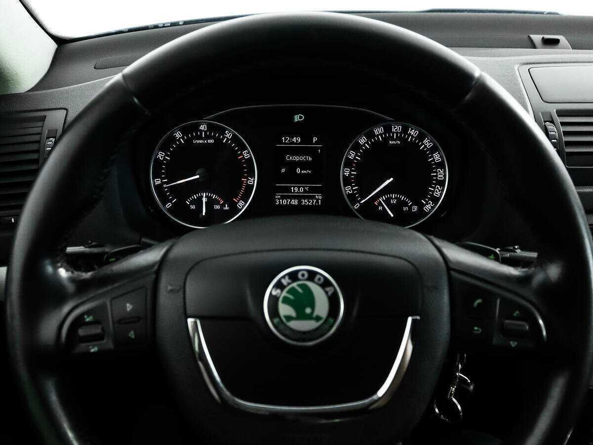 Купить Skoda Octavia с пробегом. Фото: #15
