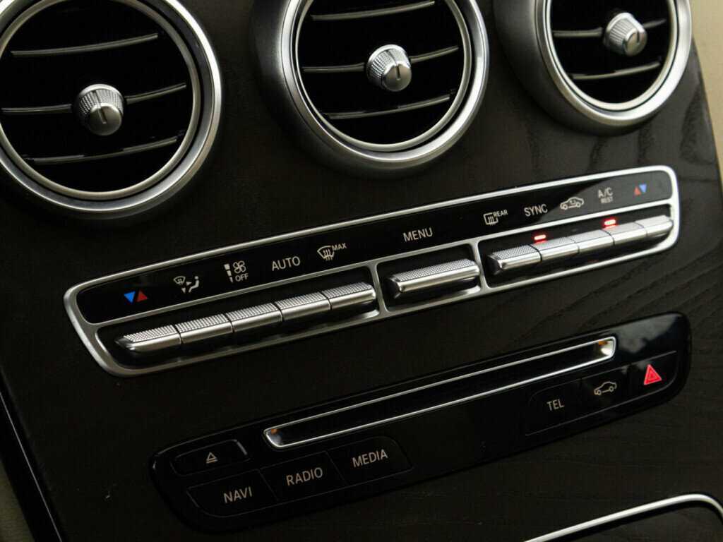 Купить Mercedes-Benz C-Класс с пробегом. Фото: #15