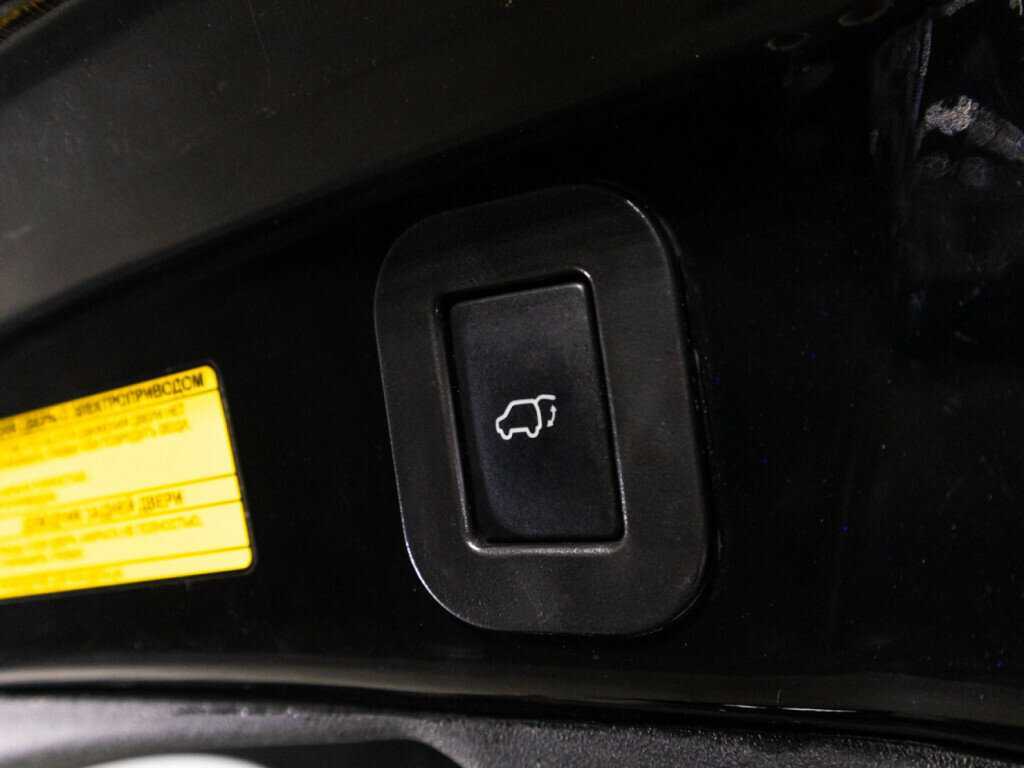 Купить Toyota Venza с пробегом. Фото: #14