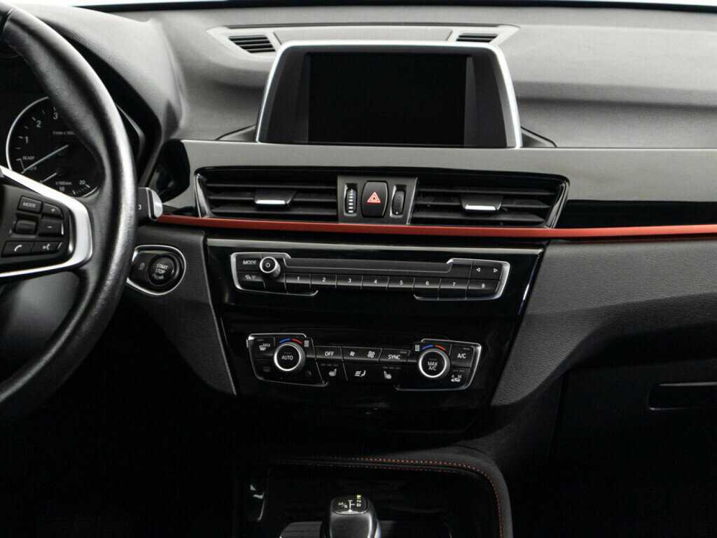 Купить BMW X1 с пробегом. Фото: #13