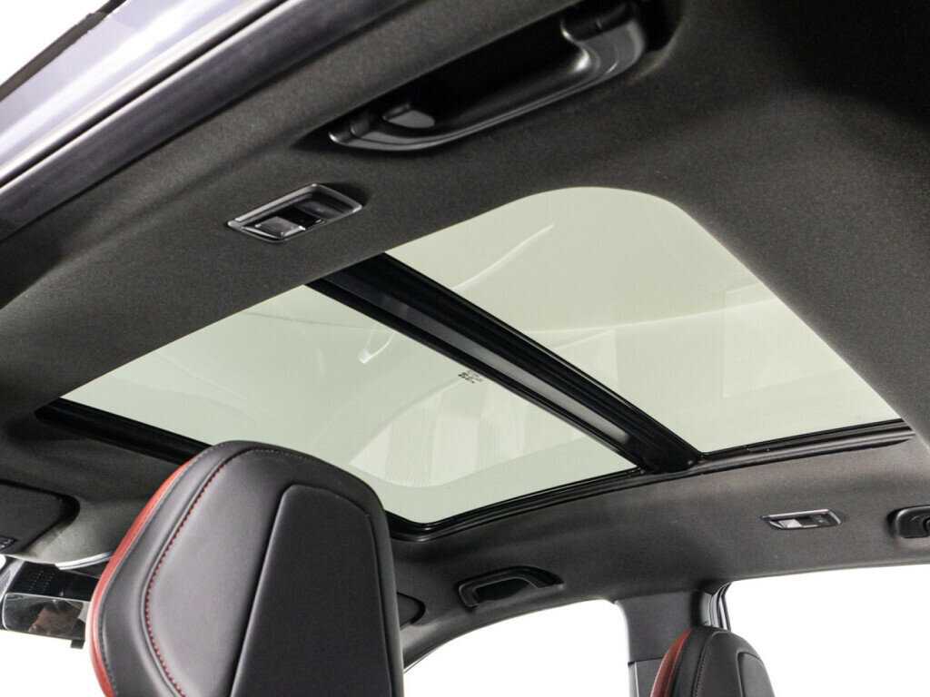 Купить Geely Coolray с пробегом. Фото: #15