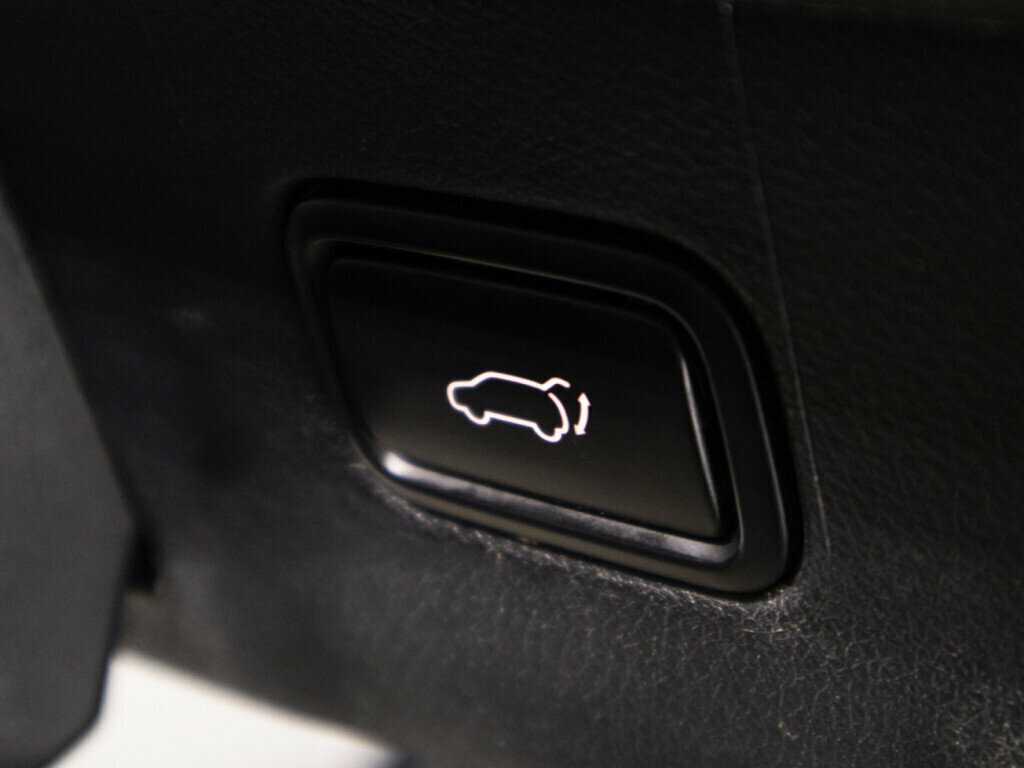 Купить Kia Sorento с пробегом. Фото: #14