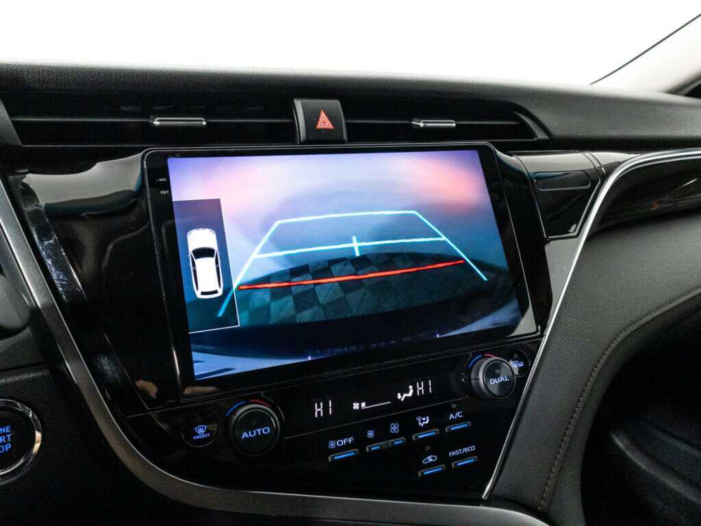 Купить Toyota Camry с пробегом. Фото: #14