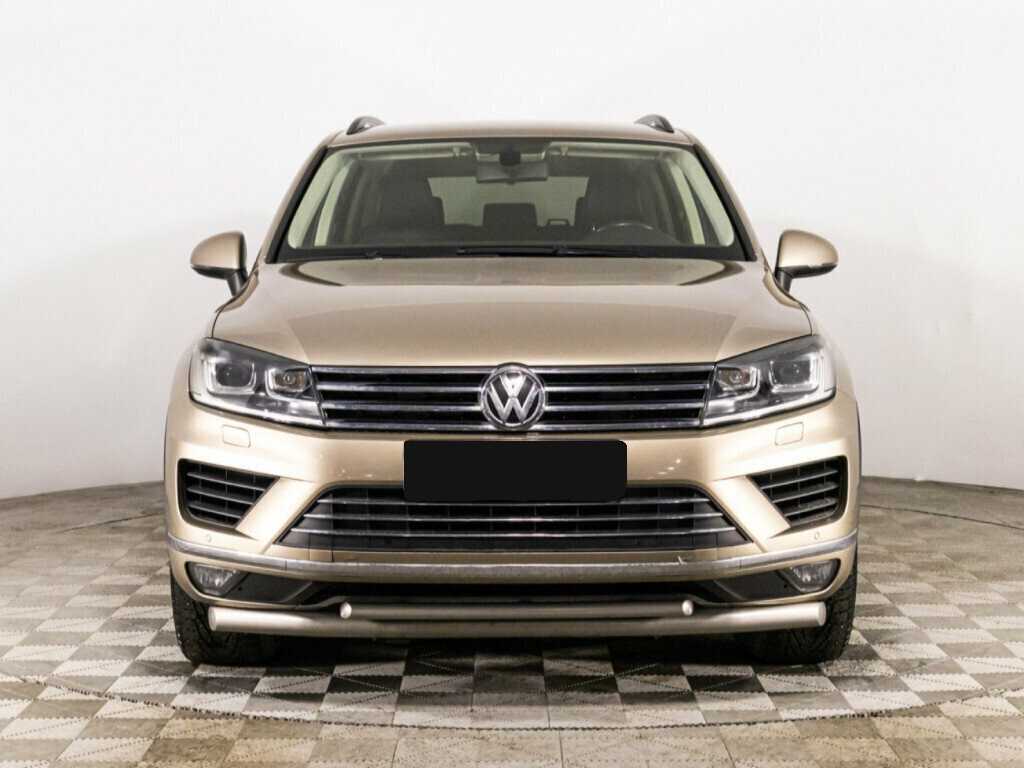 Купить Volkswagen Touareg с пробегом. Фото: #1