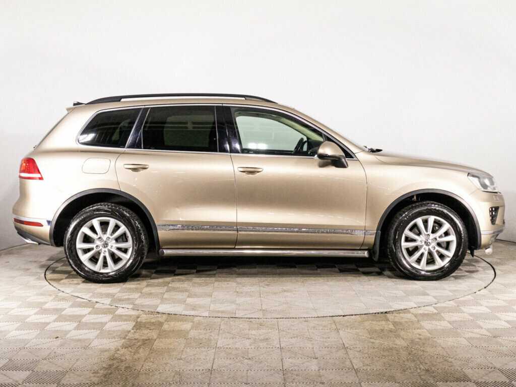 Купить Volkswagen Touareg с пробегом. Фото: #3