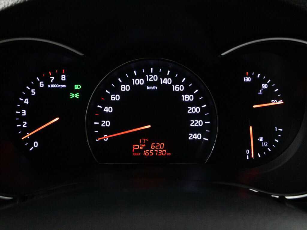 Купить Kia Sorento с пробегом. Фото: #11