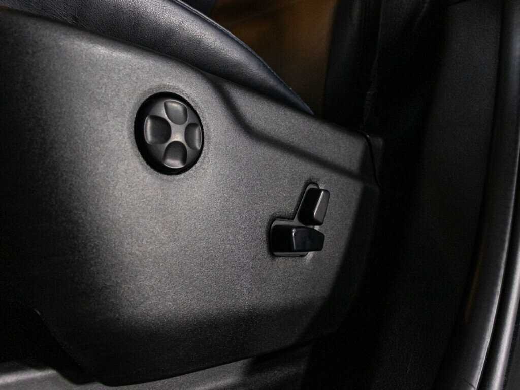 Купить Jeep Grand Cherokee с пробегом. Фото: #17