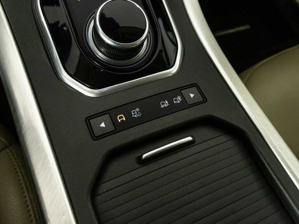 Купить Land Rover Range Rover Evoque с пробегом. Фото: #18