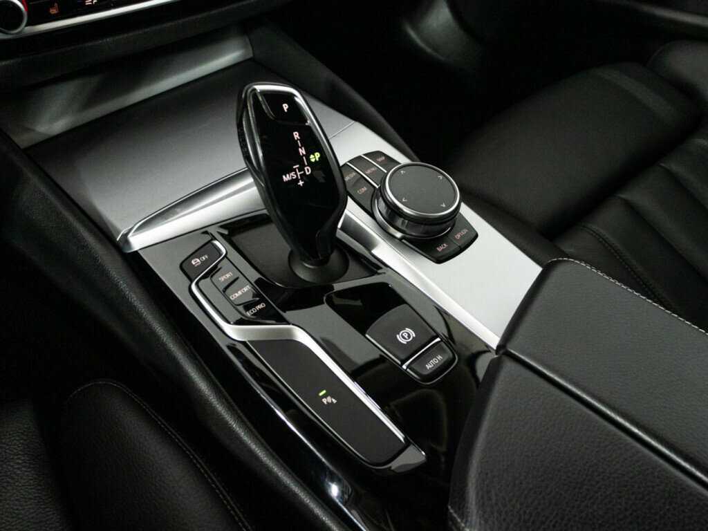 Купить BMW 5 серии с пробегом. Фото: #18
