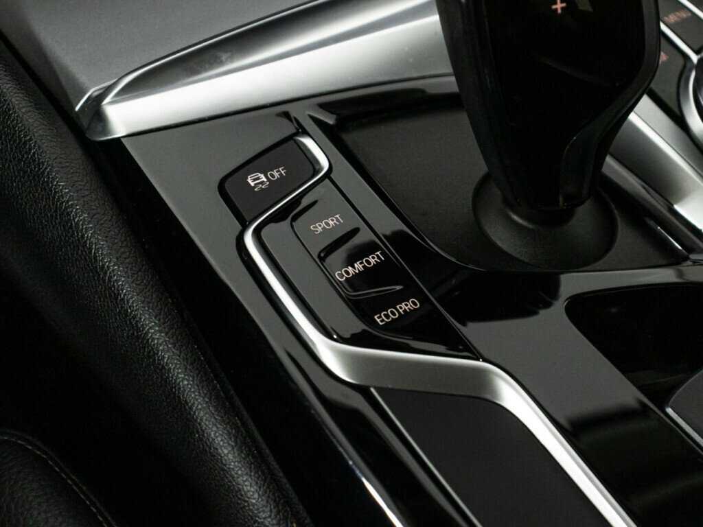 Купить BMW 5 серии с пробегом. Фото: #19