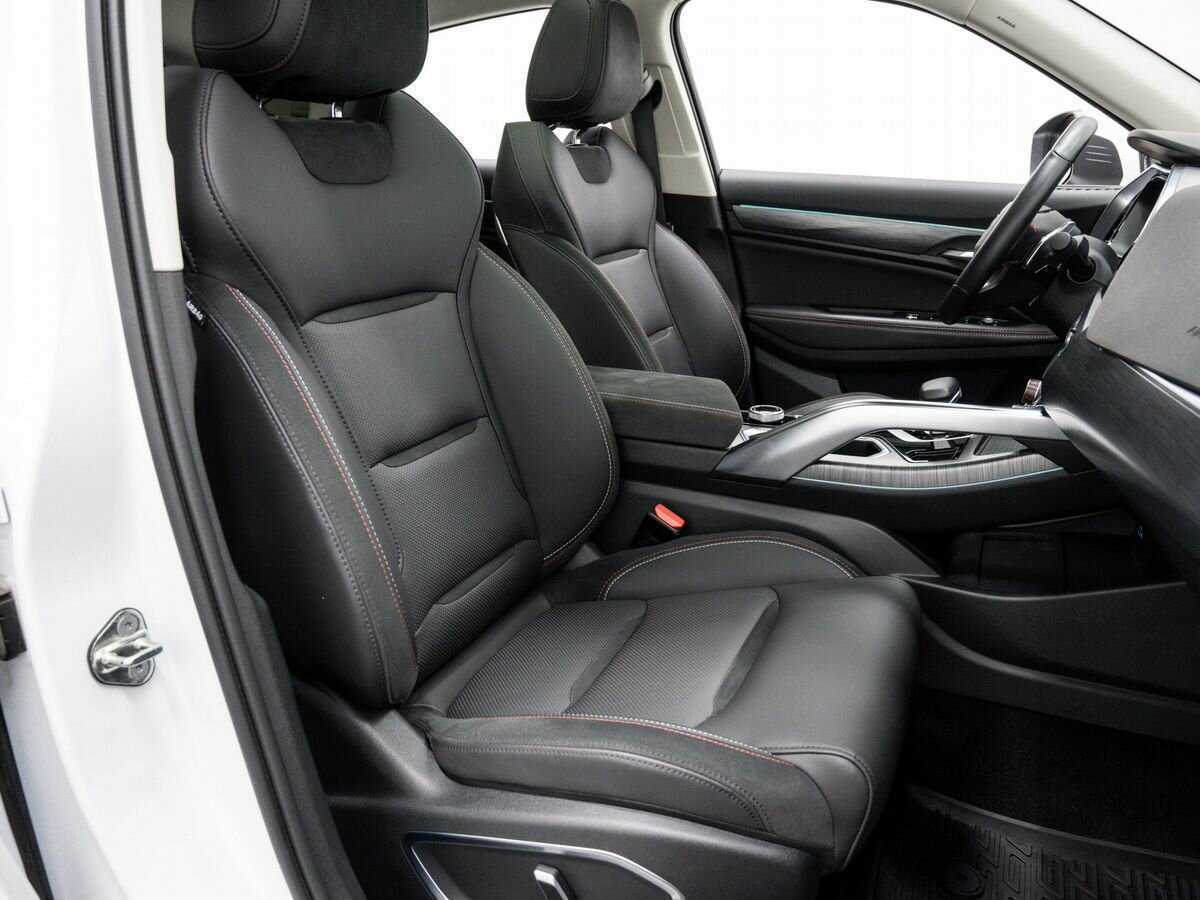 Купить Geely Tugella с пробегом. Фото: #9