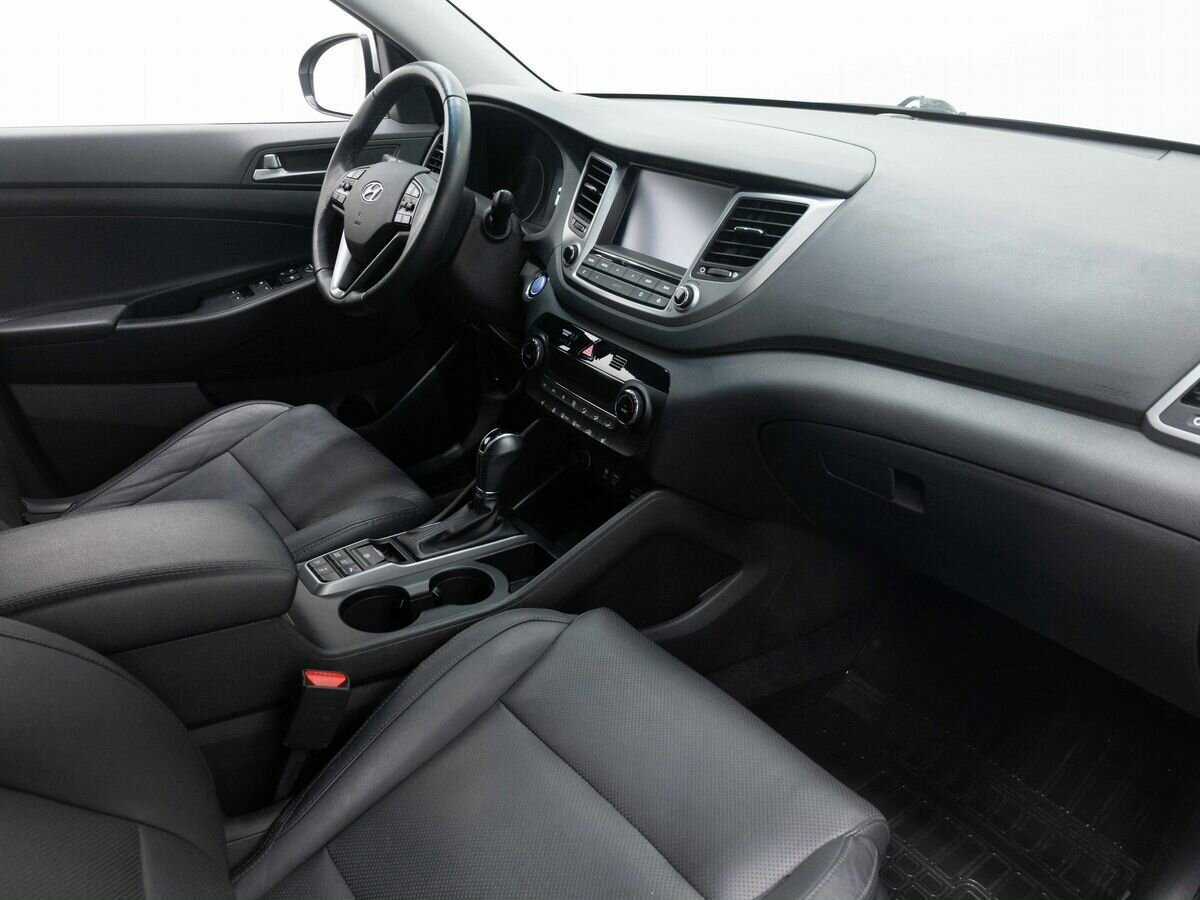 Купить Hyundai Tucson с пробегом. Фото: #12