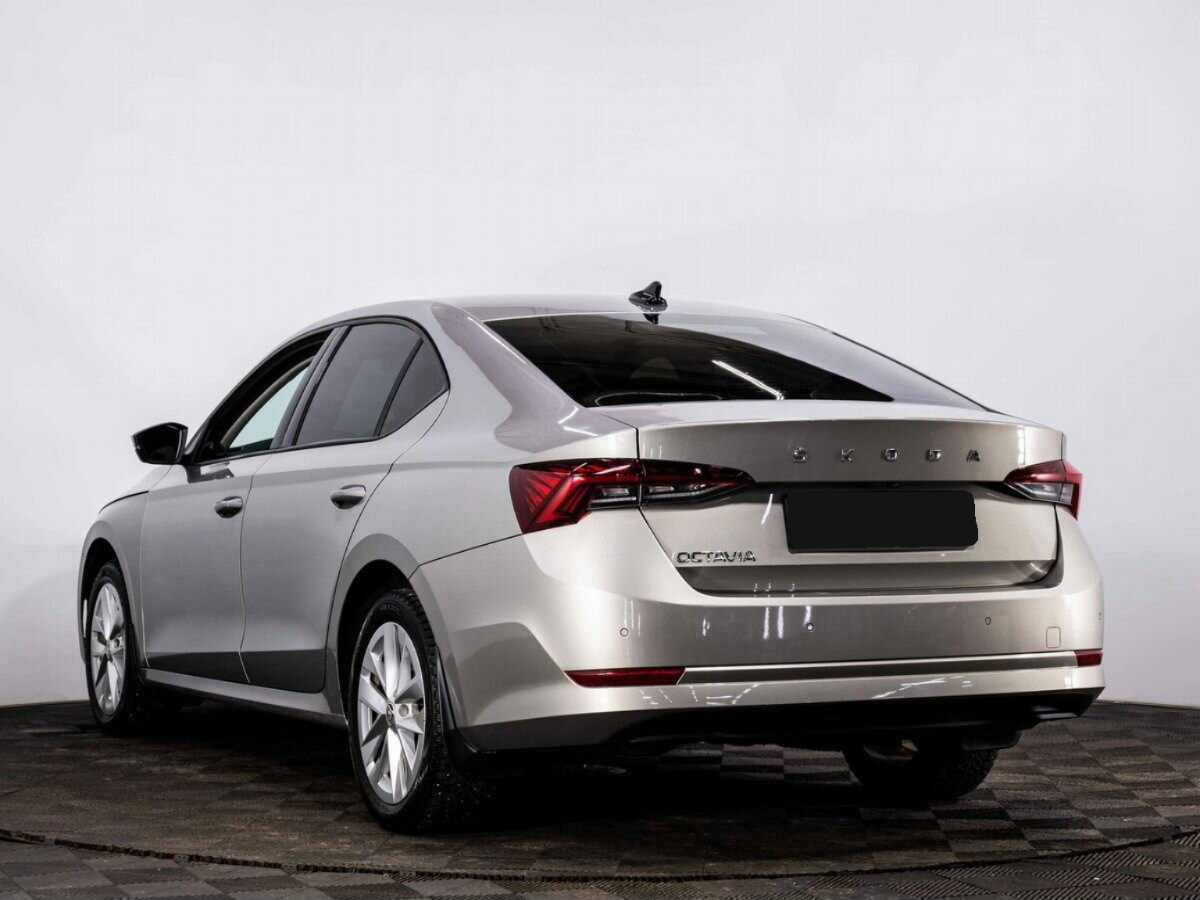 Купить Skoda Octavia с пробегом. Фото: #3