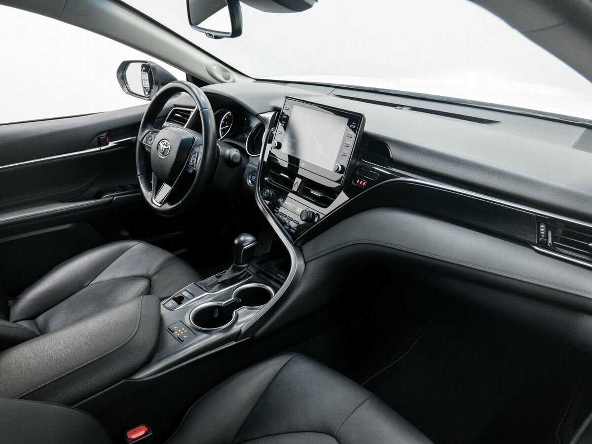 Купить Toyota Camry с пробегом. Фото: #7