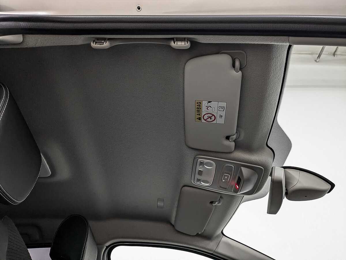 Купить Renault Kaptur с пробегом. Фото: #20