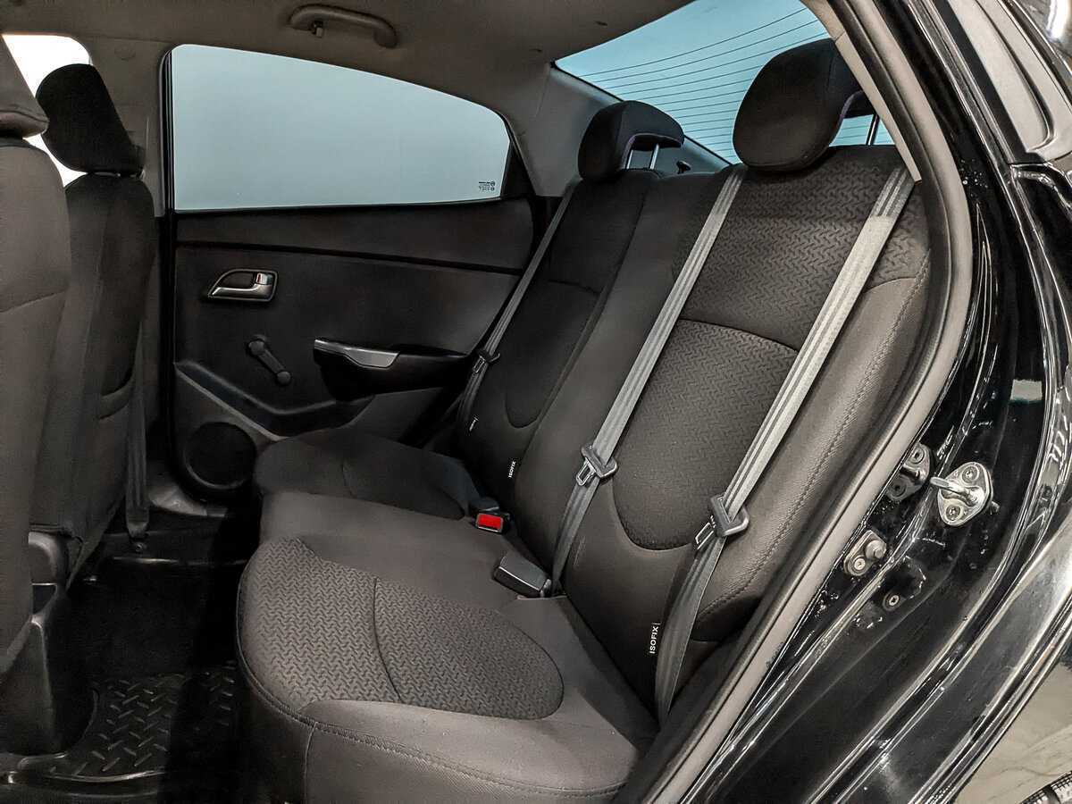 Купить Kia Rio с пробегом. Фото: #17