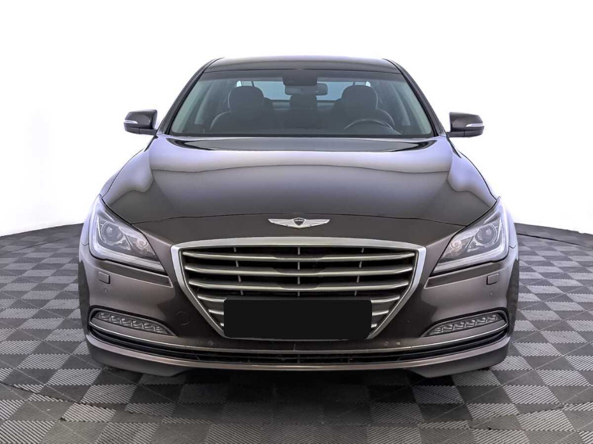 Купить Hyundai Genesis с пробегом. Фото: #1